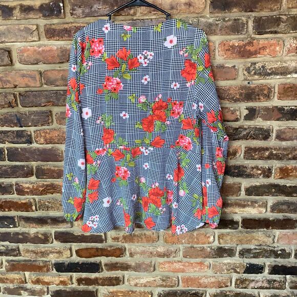 City Chic Houndstooth Floral Long Sleeve Wrap Blouse Women's Size 14 - Picture 7 of 7